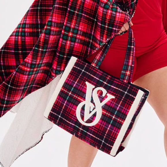 Victoria Secret plaid tote - Picture 10 of 11